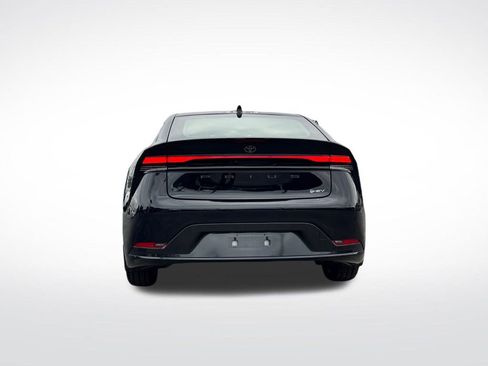 New 2025 Toyota Prius XLE image 4
