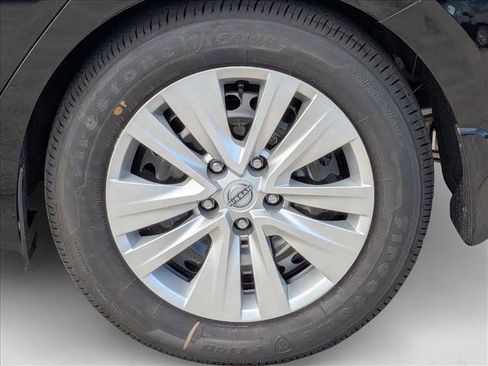 New 2025 Nissan Sentra S image 9