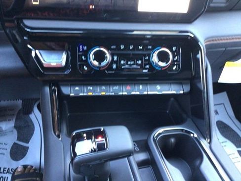 New 2026 GMC Sierra 1500 AT4 w/ AT4 Premium Package image 13