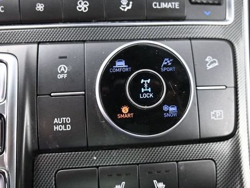 Used 2023 Hyundai Santa Fe SEL w/ Premium Package AWD/4WD image 26