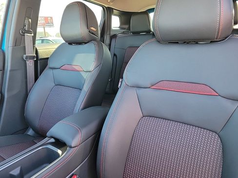 New 2025 Nissan Kicks SR w/ SR Premium Package FWD image 14