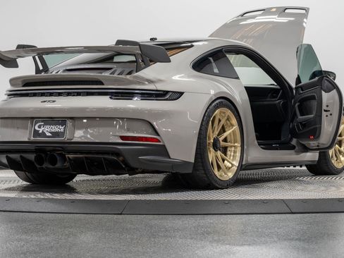 Used 2022 Porsche 911 GT3 image 32