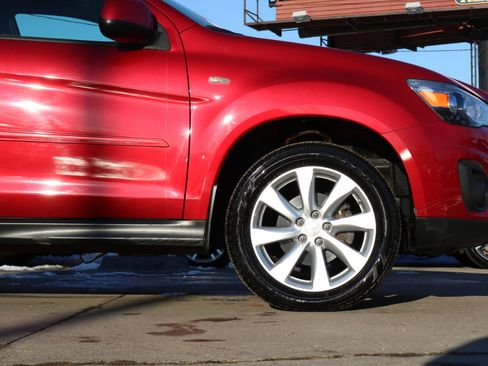 Used 2015 Mitsubishi Outlander Sport ES image 5