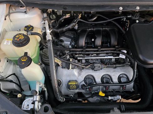 Used 2010 Ford Edge Limited image 59