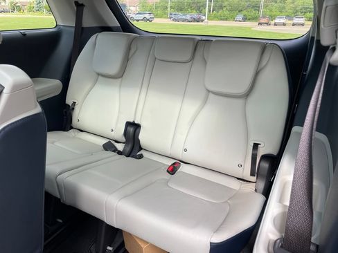 New 2026 Kia Carnival SX Prestige FWD image 14