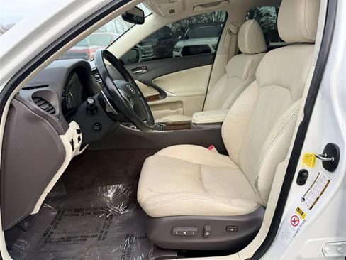 Used 2011 Lexus IS 350 AWD w/ Luxury Plus Value Edition image 29