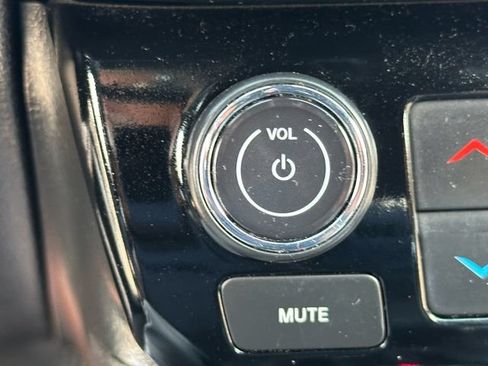 Used 2024 Jeep Compass Latitude AWD/4WD image 19