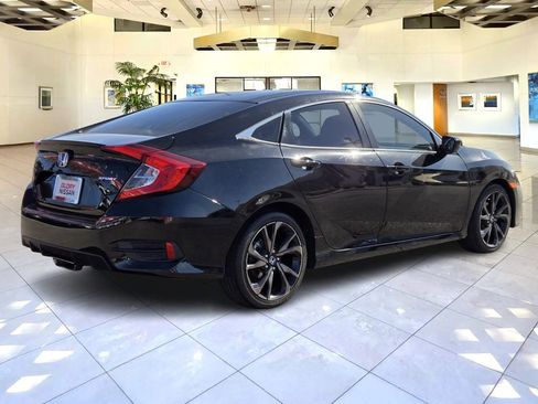 Used 2020 Honda Civic Sport image 5