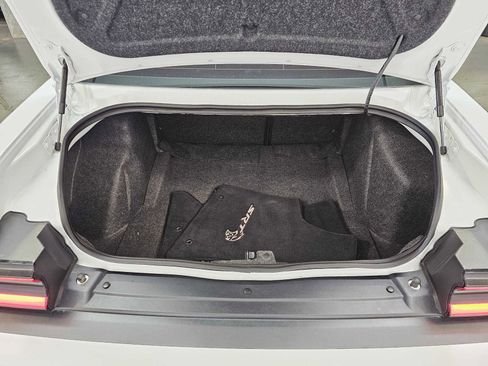 Used 2019 Dodge Challenger SRT Hellcat Redeye image 27