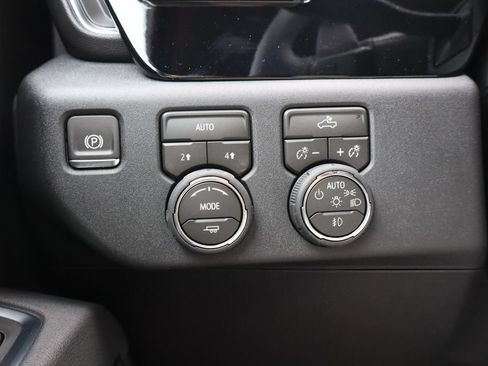New 2026 Chevrolet Silverado 1500 RST w/ Convenience Package II AWD/4WD image 13