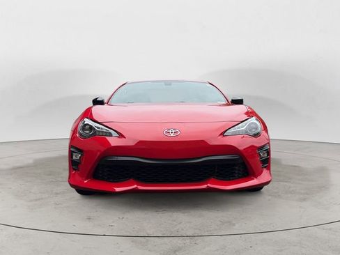 Used 2018 Toyota 86 RWD image 8