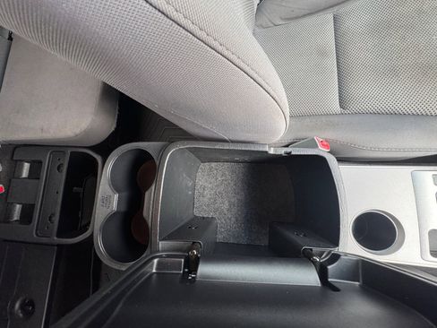 Used 2015 Toyota Tacoma PreRunner image 15