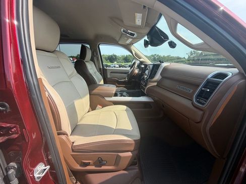 Used 2019 RAM 3500 Laramie AWD/4WD image 13