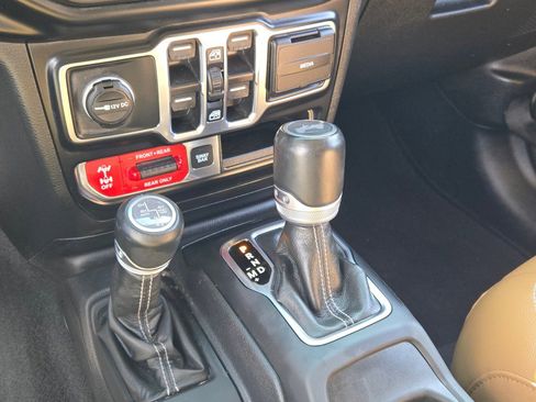 Used 2022 Jeep Wrangler Unlimited Rubicon 4xe w/ Cold Weather Group image 26