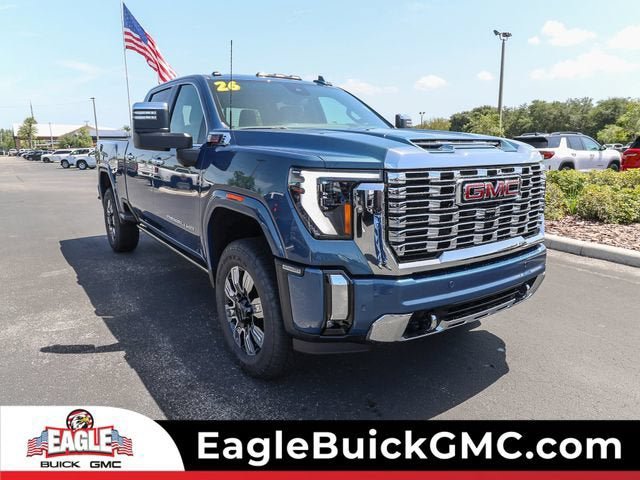 New 2026 GMC Sierra 2500 Denali w/ Denali Reserve Package AWD/4WD image 1