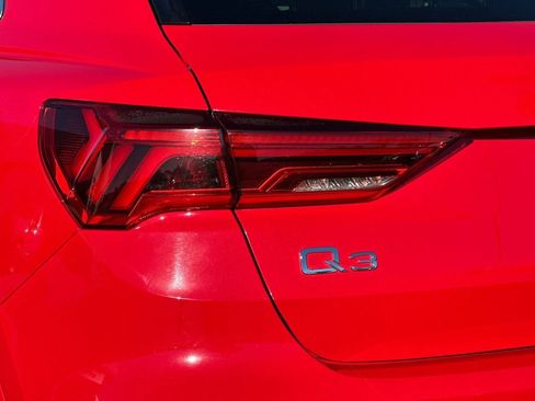 Used 2022 Audi Q3 2.0T Premium image 37