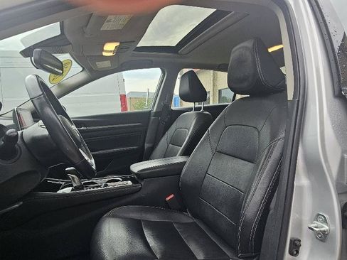 Used 2020 Nissan Altima 2.5 SL FWD image 10