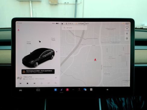 Used 2020 Tesla Model 3 Standard Range Plus RWD image 38
