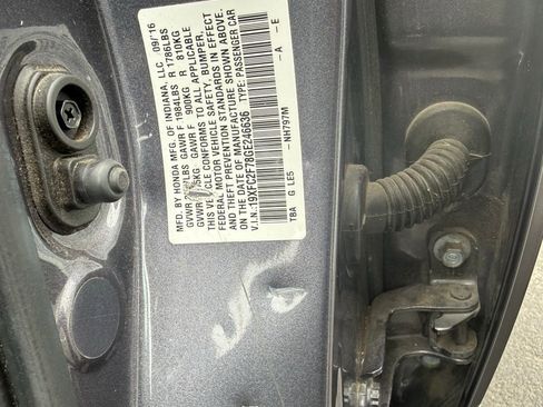 Used 2016 Honda Civic EX image 7