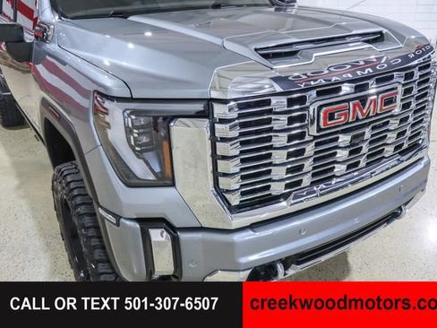 Used 2024 GMC Sierra 2500 Denali w/ Denali Reserve Package AWD/4WD image 26