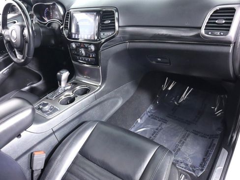 Used 2019 Jeep Grand Cherokee Limited X image 45
