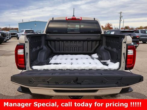 New 2026 GMC Canyon Elevation w/ Convenience Package image 5