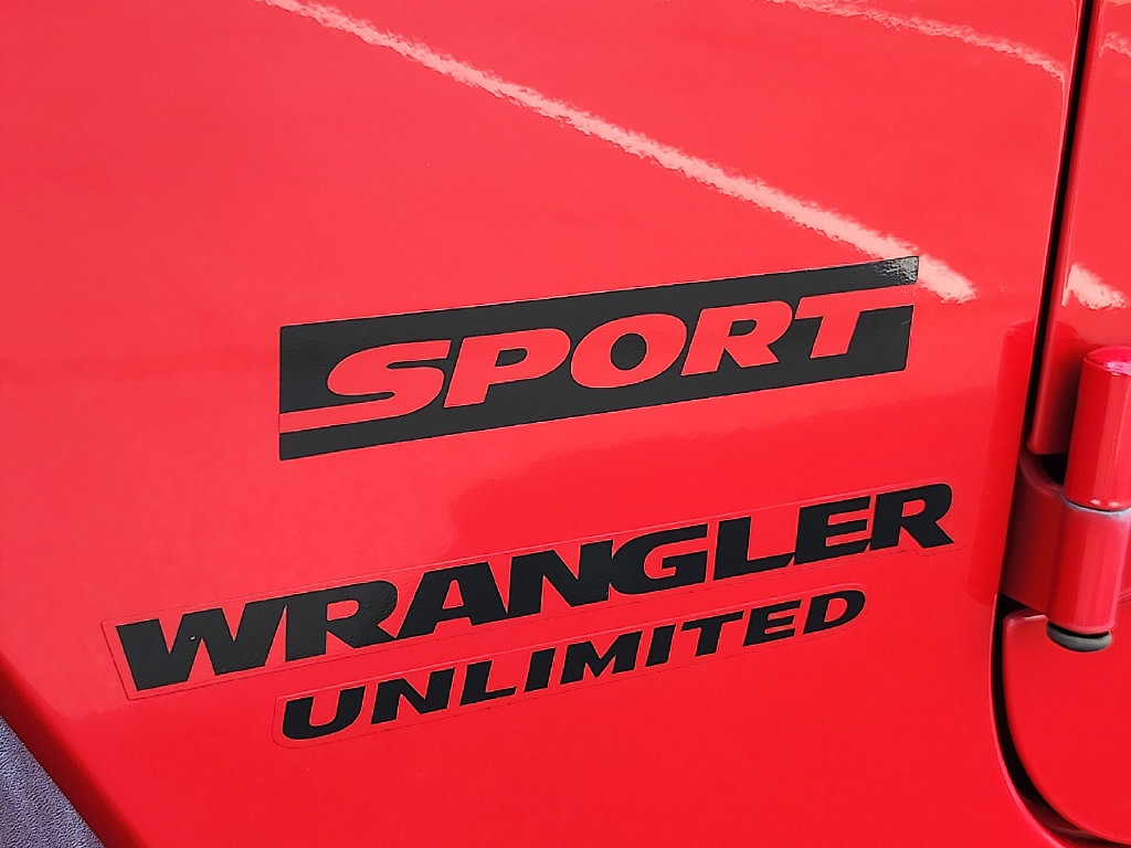 Used 2017 Jeep Wrangler Unlimited Sport w/ Quick Order Package 24S AWD/4WD image 27