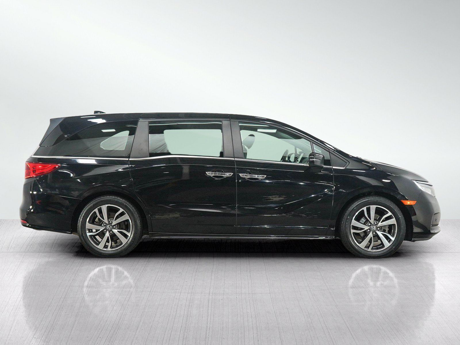 Used 2022 Honda Odyssey Touring image 6