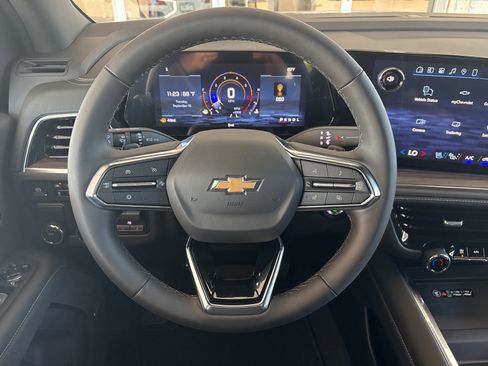 New 2026 Chevrolet Suburban Premier w/ Sun And Tow Package image 18