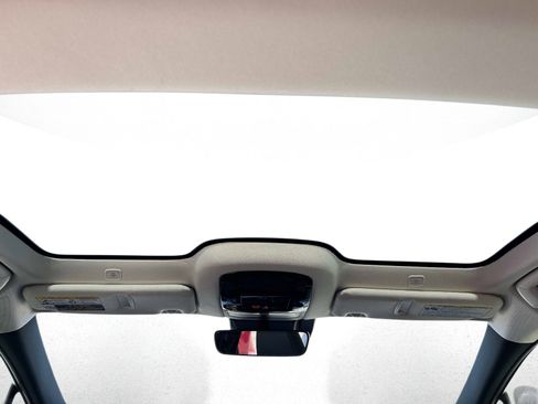 Used 2024 Lexus RZ 300e Premium w/ Accessory Package (Z1) image 18