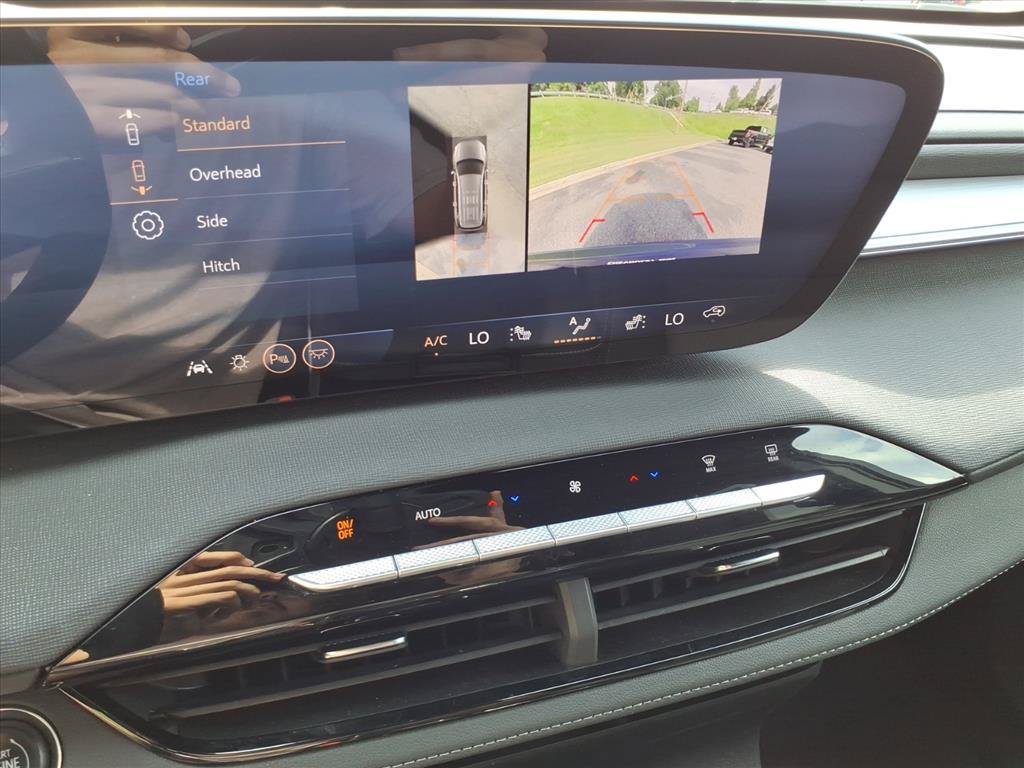 Used 2026 Buick Enclave Preferred FWD image 36