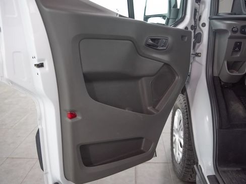Used 2026 Ford Transit 350 XLT RWD image 7