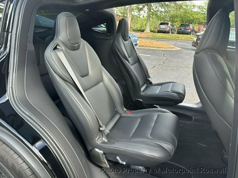 Used 2026 Tesla Model X AWD/4WD image 18