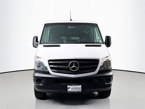 Used 2016 Mercedes-Benz Sprinter 2500 image 2
