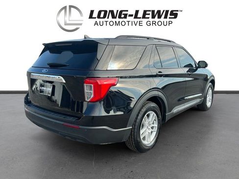 Used 2023 Ford Explorer XLT image 7