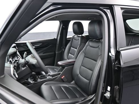 Used 2024 Chevrolet TrailBlazer LT w/ Driver Confidence Package FWD image 10