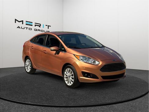 Used 2017 Ford Fiesta Titanium FWD image 1