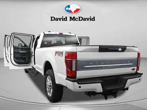 Used 2022 Ford F250 Platinum w/ FX4 Off-Road Package image 17