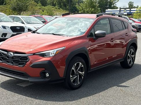 Certified 2024 Subaru Crosstrek 2.0i Premium AWD/4WD image 3