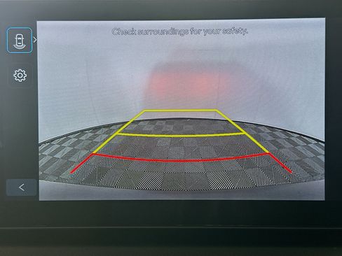 Used 2025 Hyundai Santa Fe SEL image 23