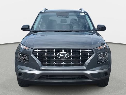 New 2026 Hyundai Venue SEL FWD image 2