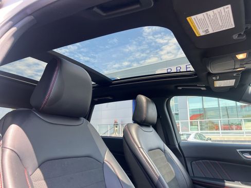 Used 2023 Ford Edge ST-Line AWD/4WD image 54