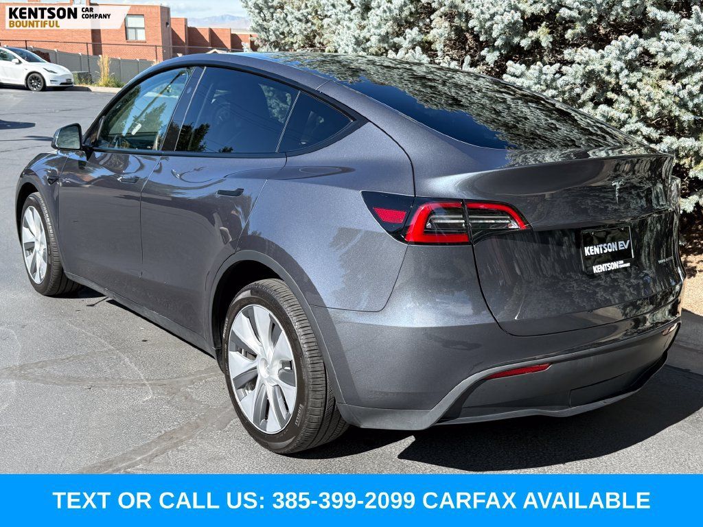 Used 2023 Tesla Model Y Long Range AWD/4WD image 6