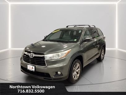 Used 2016 Toyota Highlander Plus