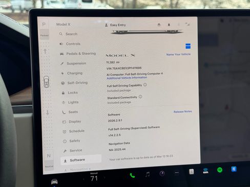 Used 2023 Tesla Model X image 35