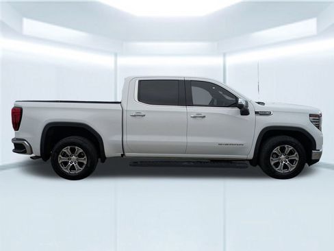 Used 2022 GMC Sierra 1500 SLT image 7