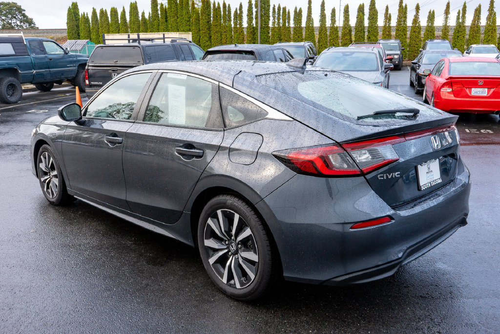 Used 2024 Honda Civic EX-L image 10