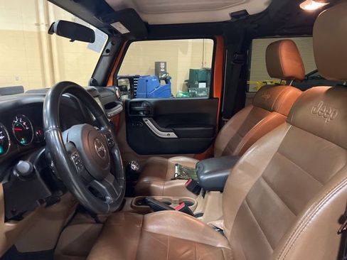 Used 2011 Jeep Wrangler Rubicon w/ Dual Top Group image 21