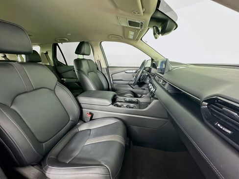 Used 2025 Honda Pilot EX-L image 39