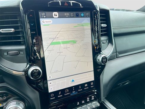 Used 2024 RAM 2500 Laramie w/ Night Edition image 13